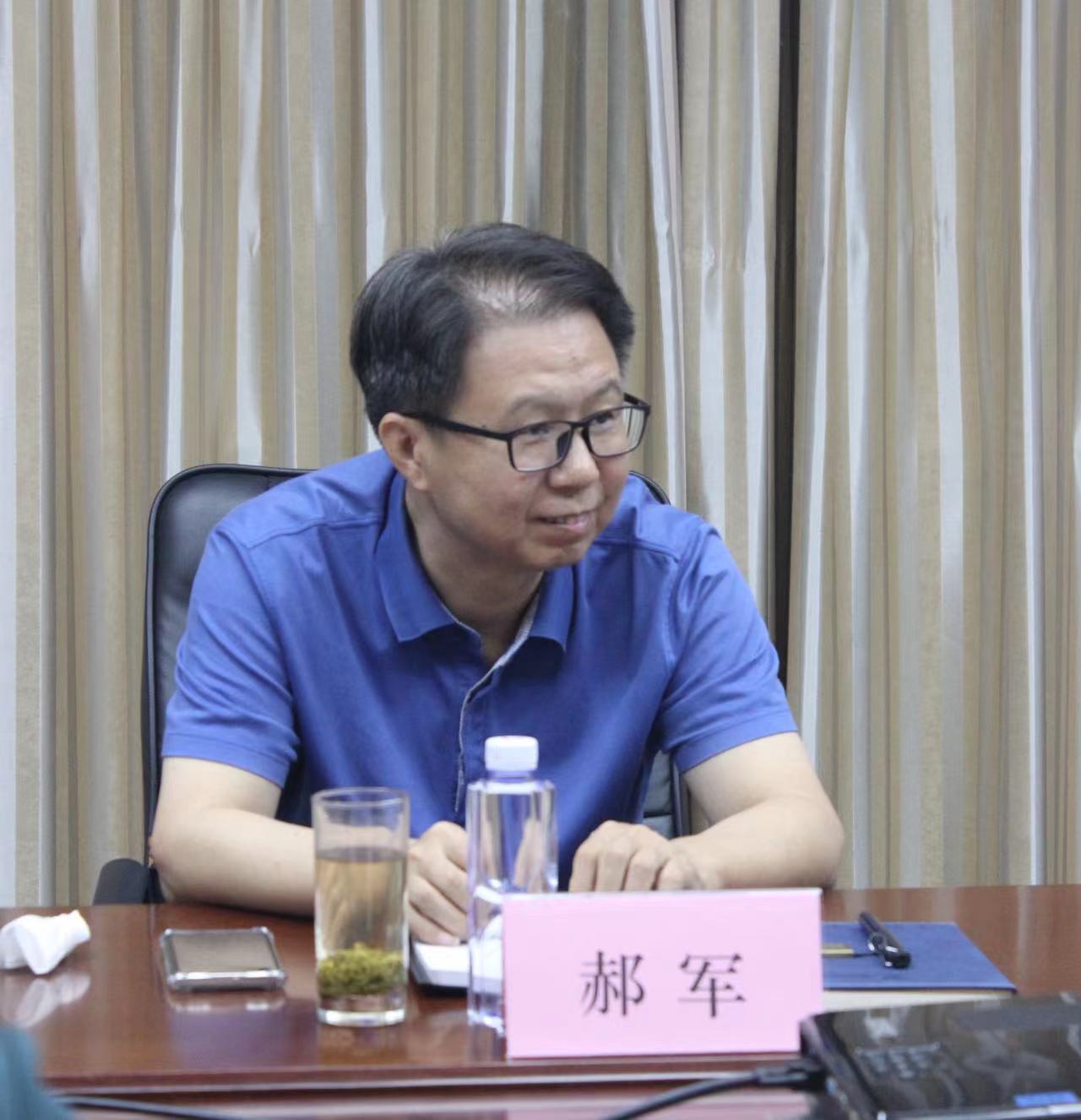 红桥区市场监督管理局一行领导莅临微仪光电考察调研