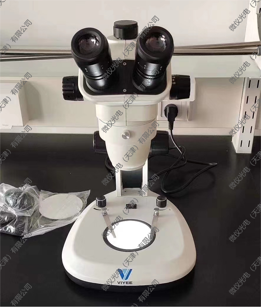 The School of Materials Science and Engineering at Nankai University used the micro-instrument, optoelectronic stereoscope, and stereomicroscope WYT-ET for crystal screening